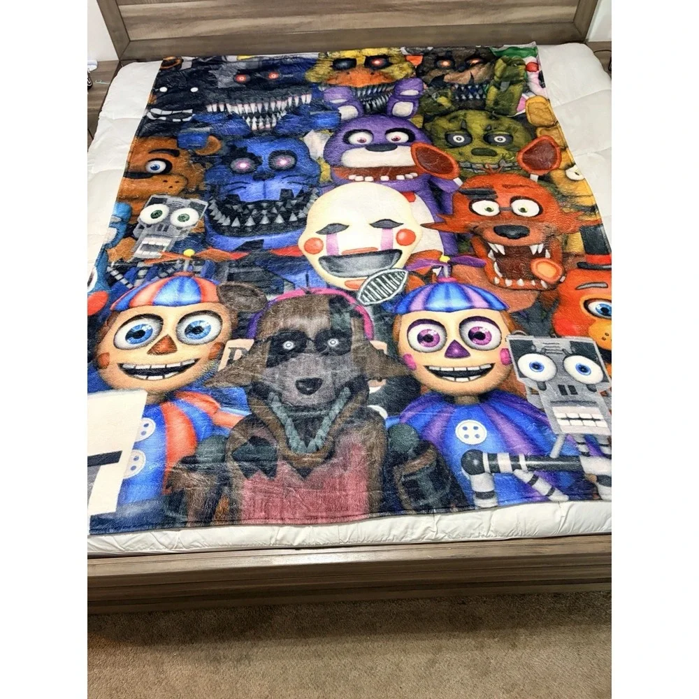 Five‎ Nights At Freddy's FNAF Character Collage Fleece Blanket Throw 77x63 Large